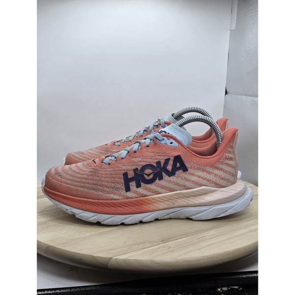 Hoka One One Shoes - Women's Size 7B - Hoka One One Mach 5 Running Shoes Camellia/Peach Parfait